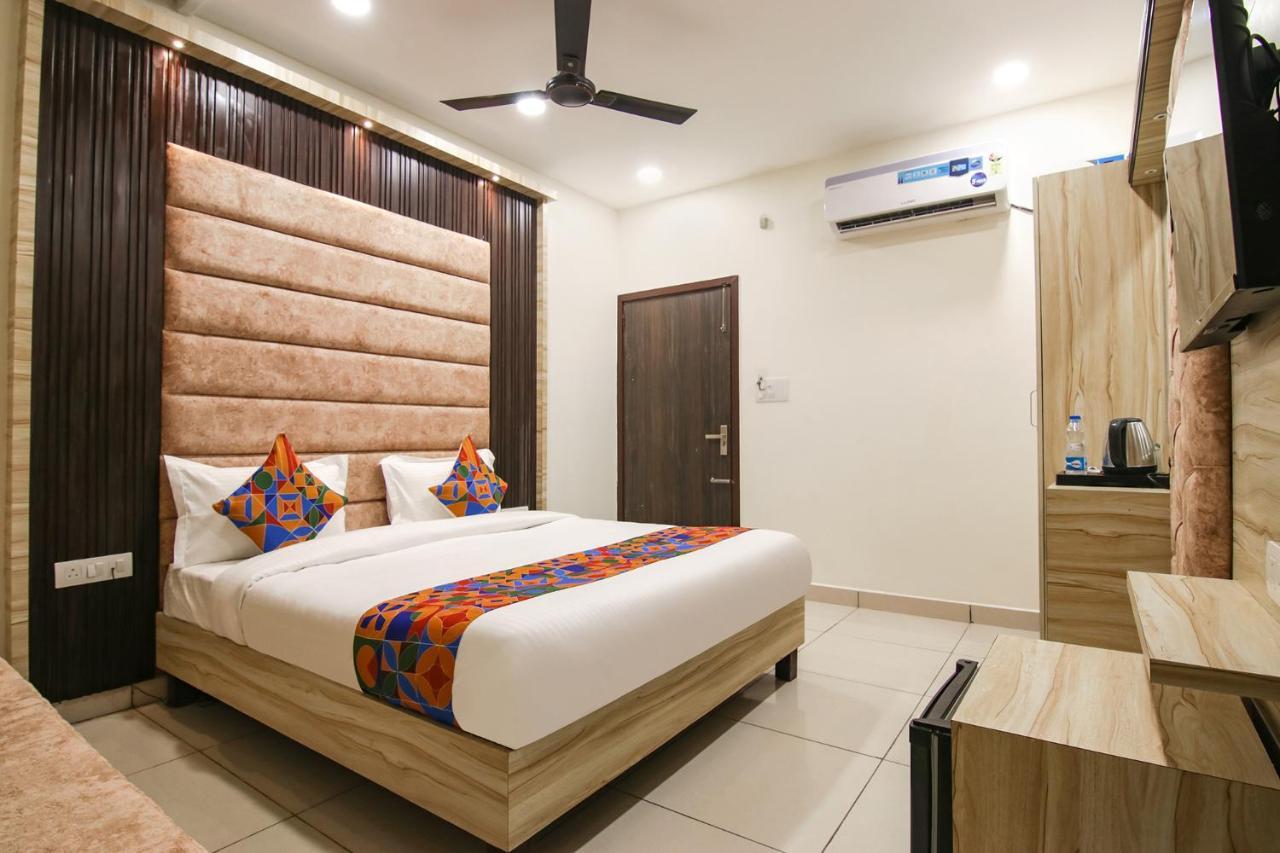 Fabhotel Spring Amritsar Exterior photo